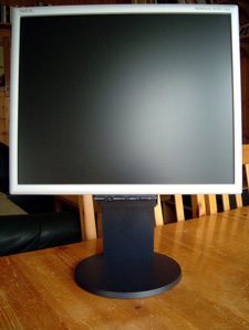 Nec Lcd1770nx Bk Monitor Nec Lcd 1770nx Bk Front1