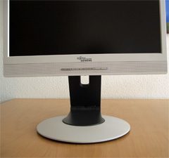 Fujitsu Siemens P19 2 Monitor Fsc P19 2 Anschlag2