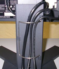 Eizo S1910 K Monitor Eizo S1910 K Kabelfuehrung2