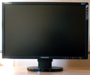 Samsung 245t Monitor Samsung245t Front