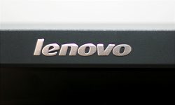 Lenovo L220x Wide Monitor Lenovo L220x Logo Vorne