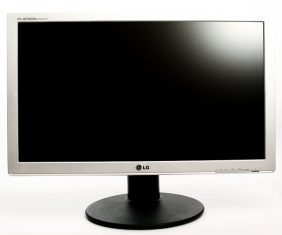 Lg Flatron W2442pa Sf Monitor Lg W2442pa Ansicht Vorne Minimal