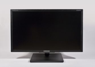 Samsung F2380 Monitor Samsung F2380 Vorne Tief