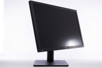 Lg 27mu67 B Monitor Ansicht Diagonal