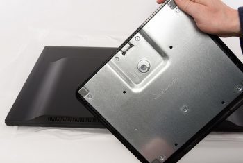 Lg 27ud58p B Monitor Montage 2