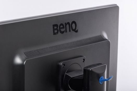 Lüftungsschlitze des Displays