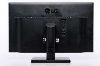 Ansicht des 27QD58P-B von hinten in der niedrigsten Stellung