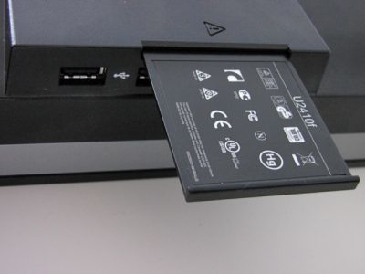 Dell U2410 Monitor IMG 1389