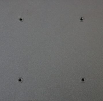 VESA-Bohrungen auf der Displaygehäuserückseite