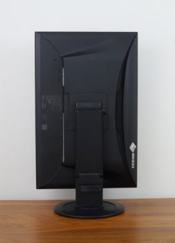 Pivot: Ansicht Rückseite in höchster Stellung