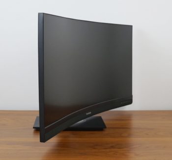 Display seitliche Drehung nach rechts, maximal bis 120° möglich