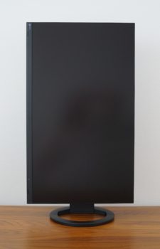 Pivot: Frontale Ansicht in höchster Stellung